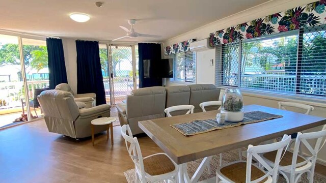 Charlton On The Esplanade Unit-4-Dining